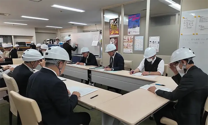 大地震を想定したBCP訓練