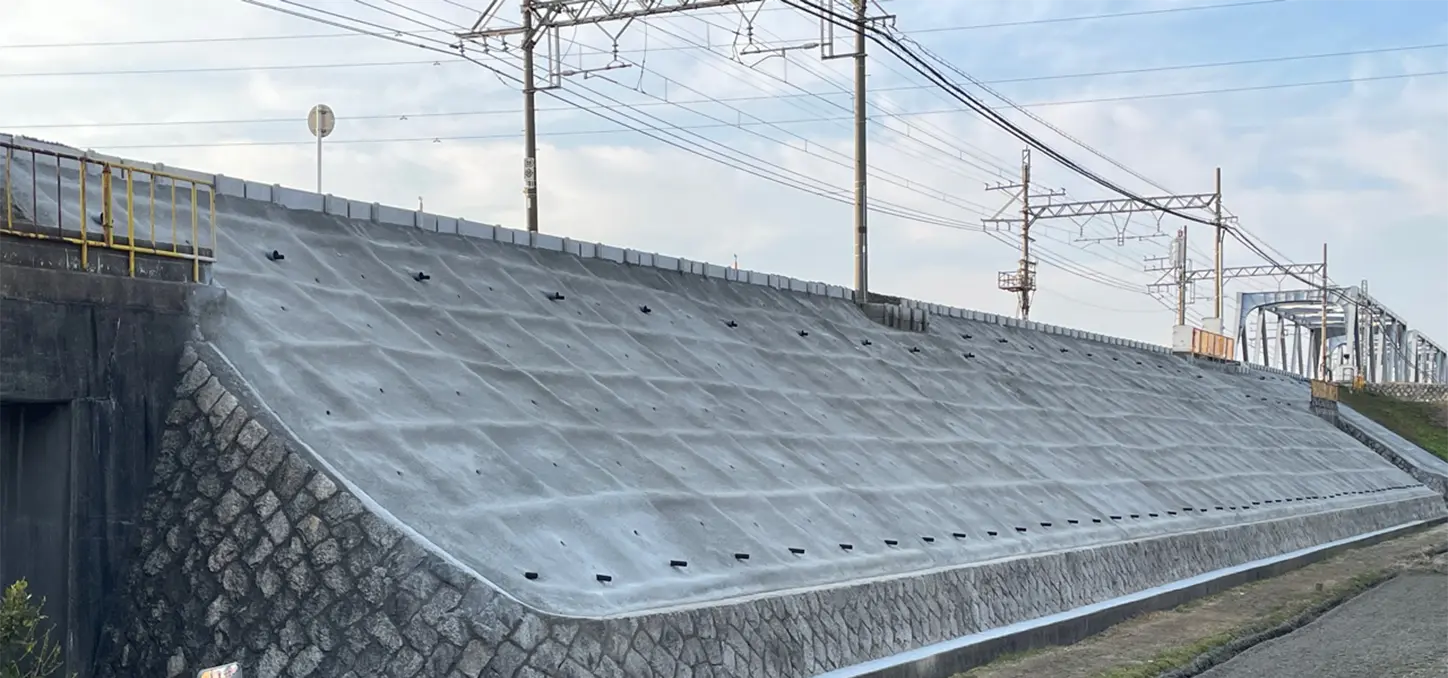 法面補強（北楠・塩浜間）