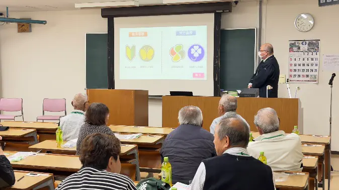 自動車教習所での交通安全ドライバーズスクール